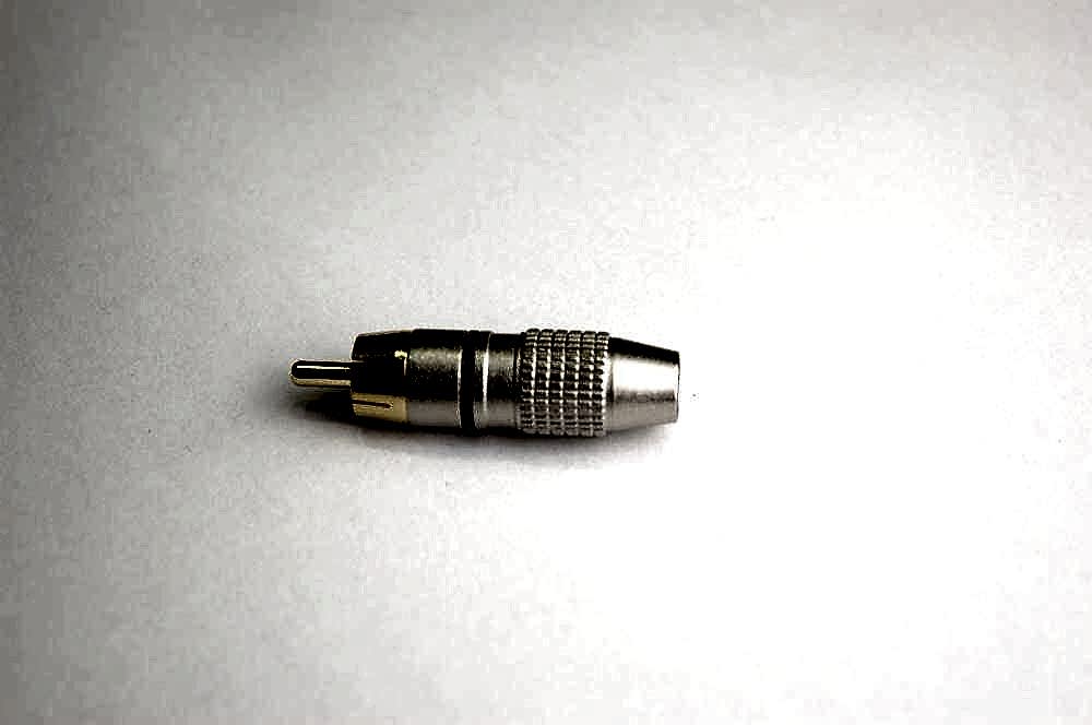 Конектор RCA