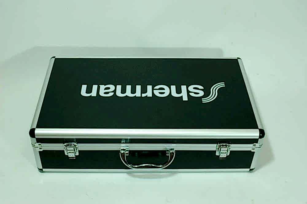 Двоен UHF микрофон Mic320 с акумулатори