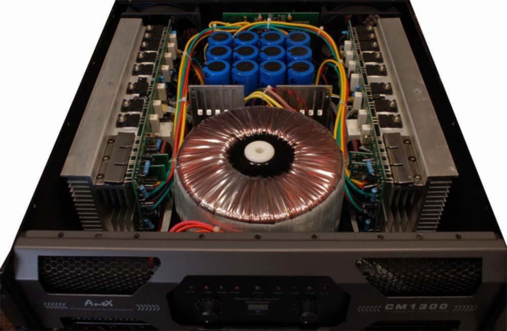 Усилвател CM1300