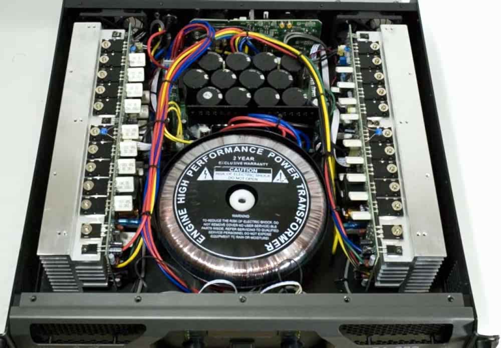Усилвател CA802